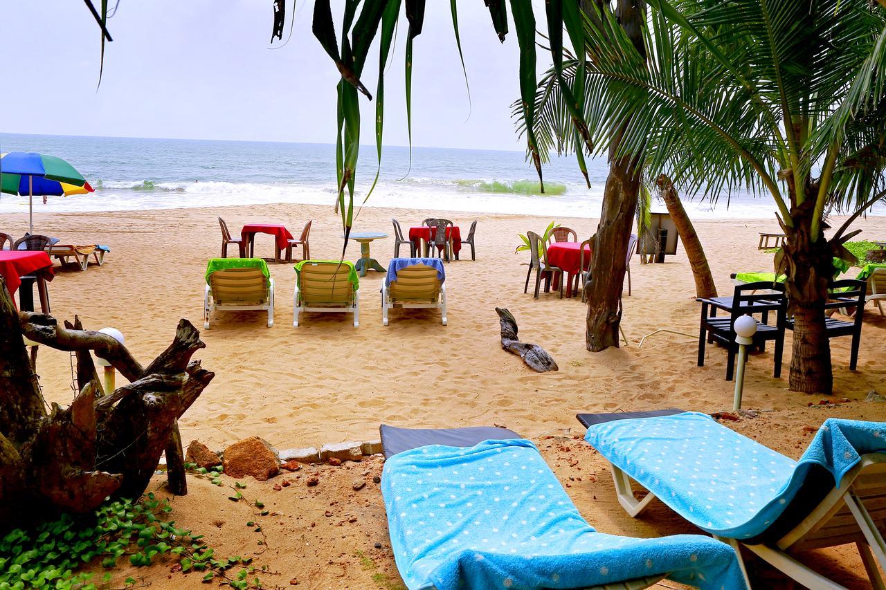 Southern Star Hotel Bentota Esterno foto