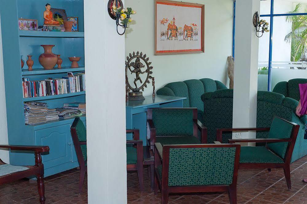 Southern Star Hotel Bentota Esterno foto