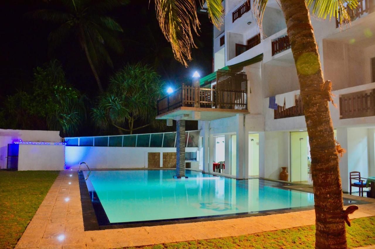 Southern Star Hotel Bentota Esterno foto
